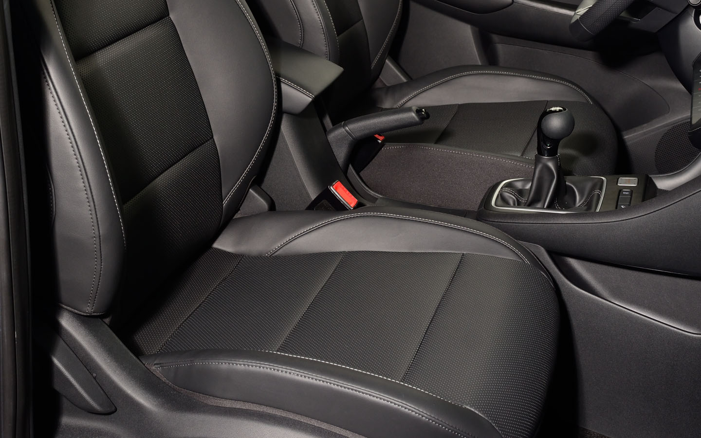 INTERIOR___0000s_0000_06